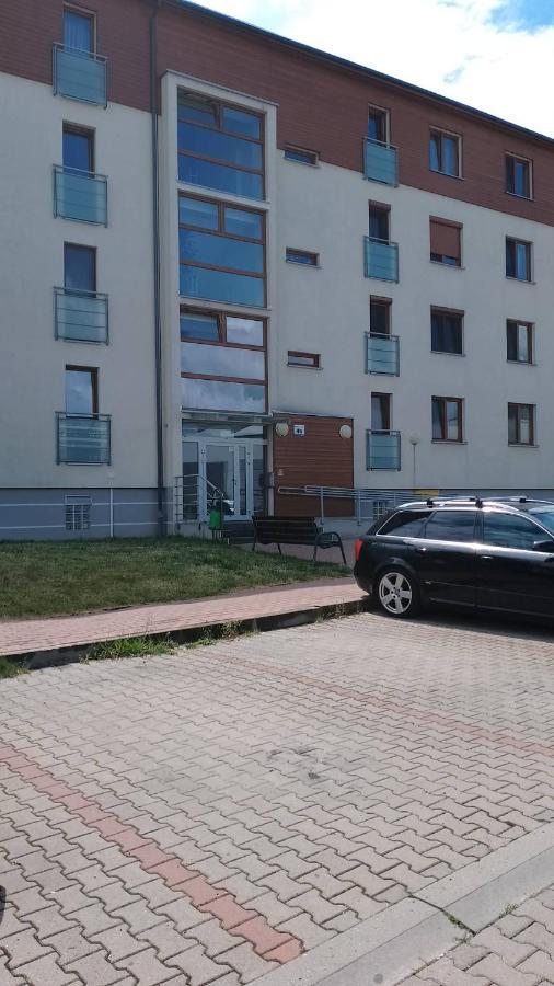 Apartament Zalesie Z Tarasem ลูบิน ภายนอก รูปภาพ