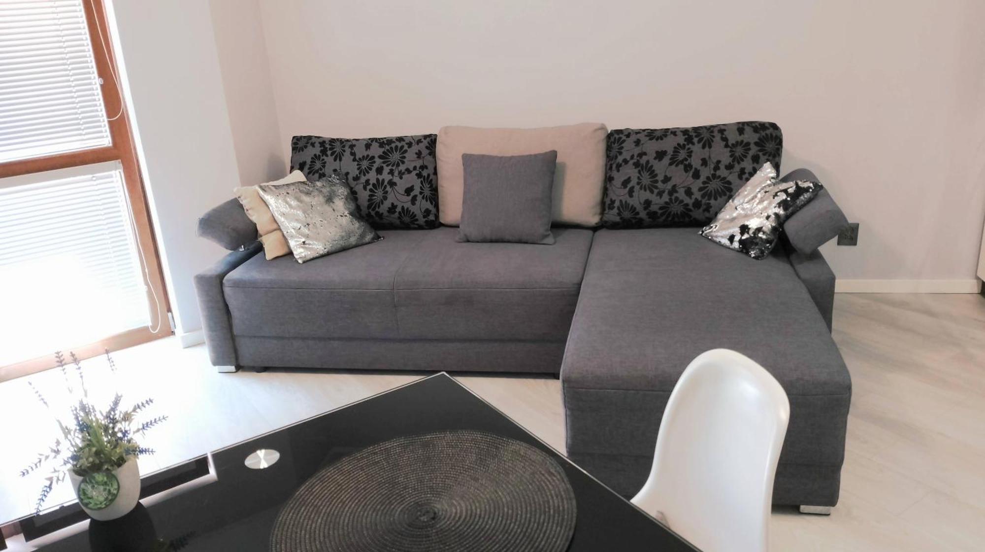 Apartament Zalesie Z Tarasem ลูบิน ภายนอก รูปภาพ